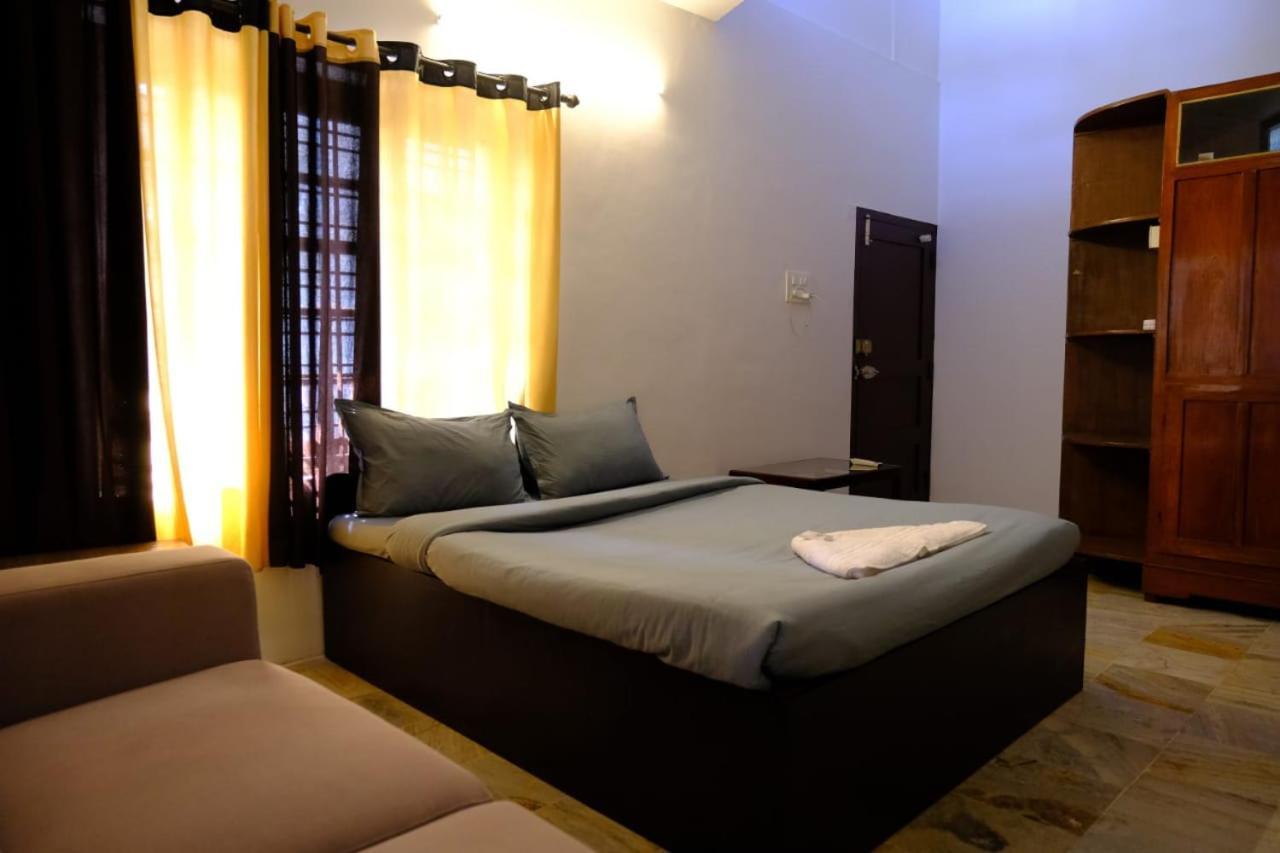 Hotel The Wayanad Club Sultan Bathery Exterior foto